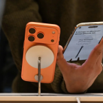 Cosmic Orange iPhone 17 Pro turning Pink? Here’s why it might be happening